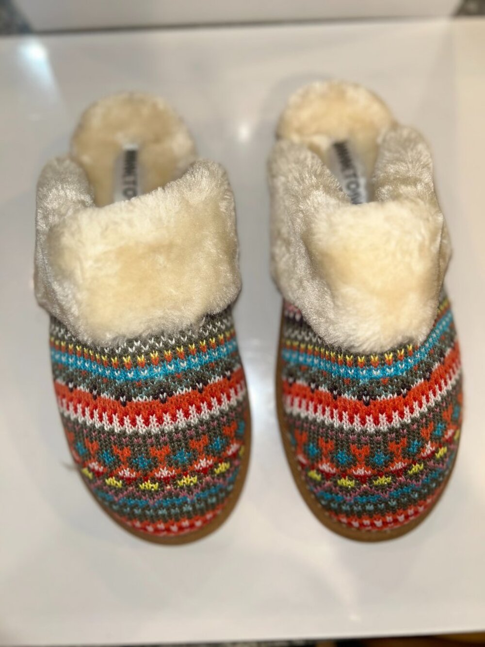 Minnetonka Shar Scuff Slippers, 9M Women, Bright Multi Color NIB